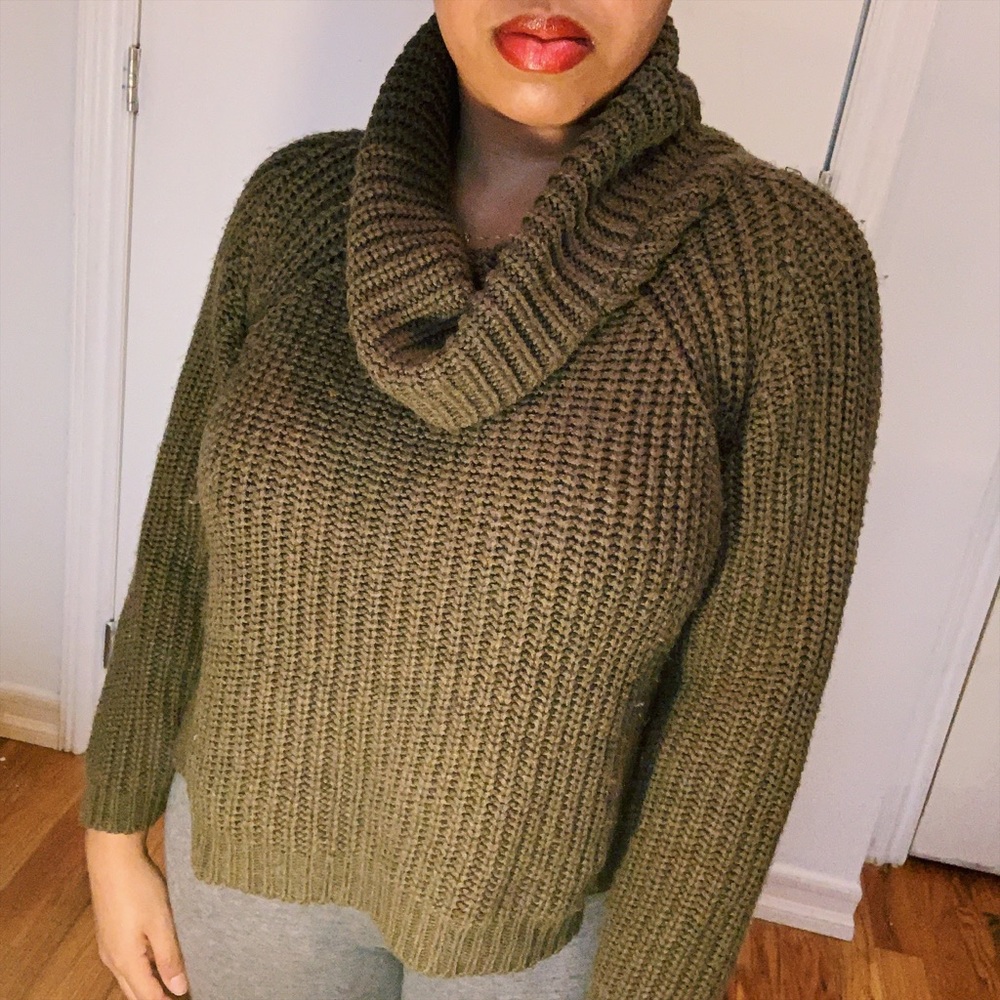 Olive green Turtleneck Sweater